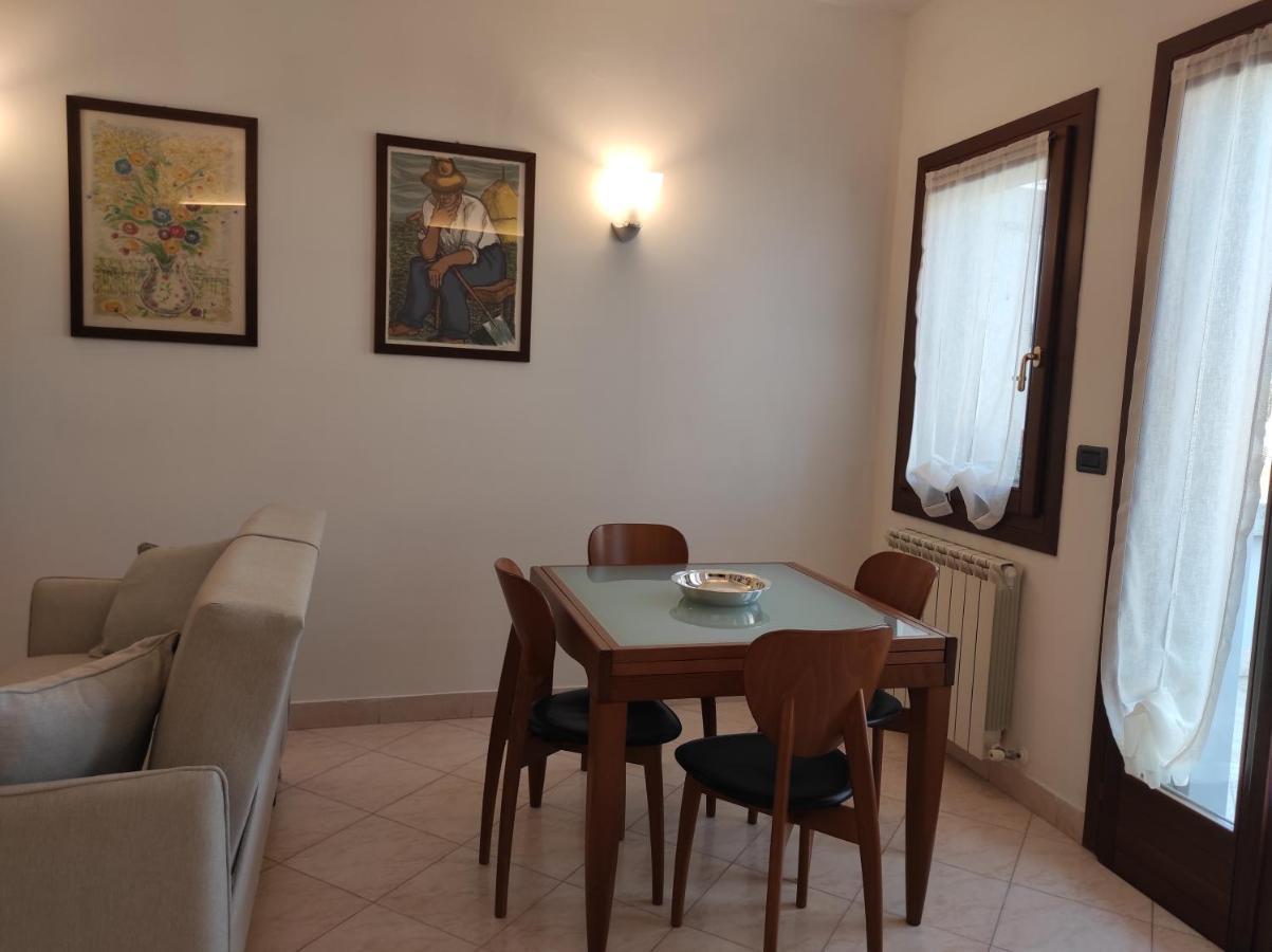 Casa Crispi Apartment Chioggia Ngoại thất bức ảnh
